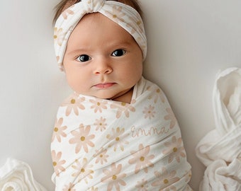 Custom Baby Shower Gift Girl Baby Personalized Swaddle Blanket and Hat Minimalist Baby Gift Pink Flower Blanket Personalized Name Blanket