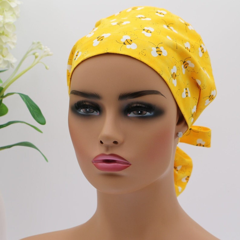 Small Busy Bee Scrub Cap, Protect Hair W/satin Lined Ponytail Scrub Cap