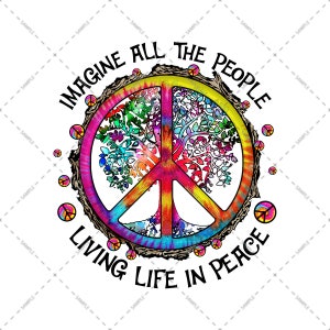 Puede incluir: Un símbolo de paz colorido con un árbol en su interior, rodeado de un patrón tie-dye. El texto "Imagine All The People Living Life In Peace" está escrito alrededor del símbolo de paz.