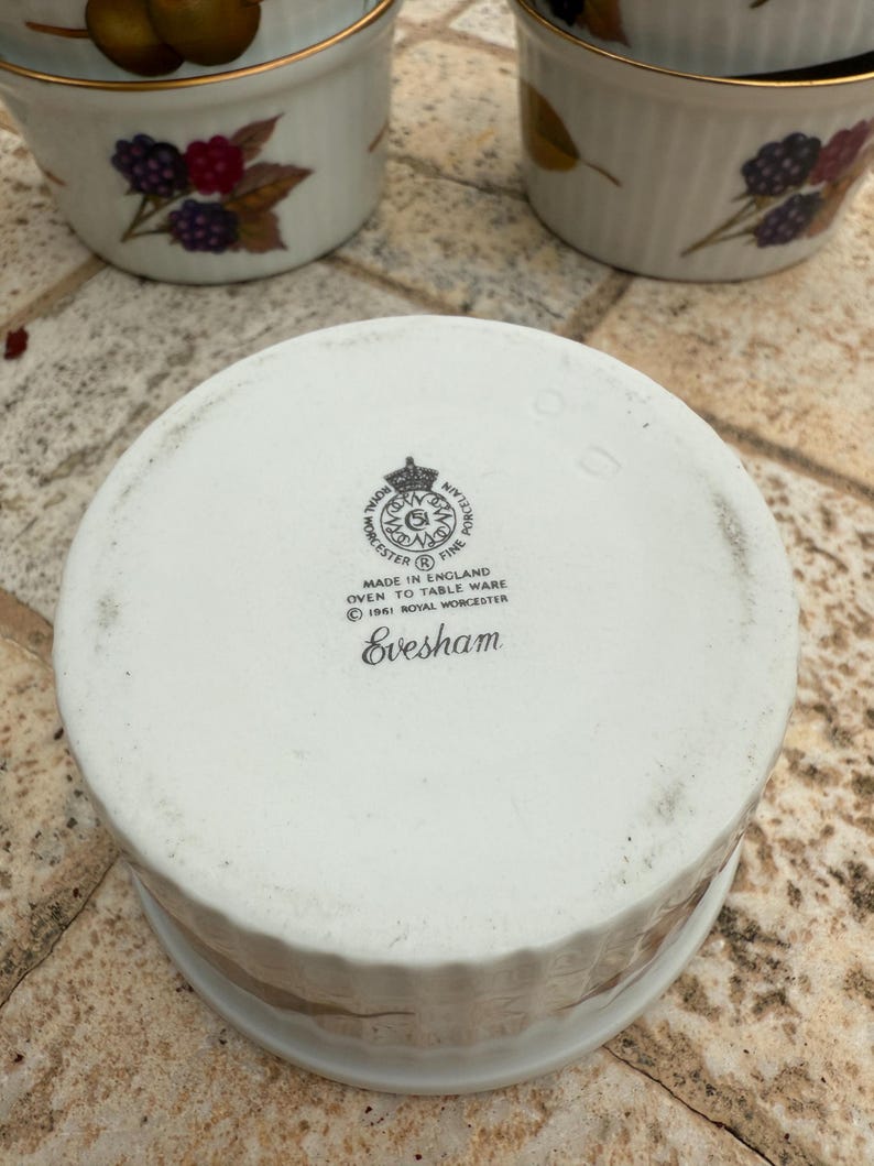 Gold Rim Ramekin Royal Worcester Eversham Souffle Ramekins: Set of 9, Gold Rim - Etsy