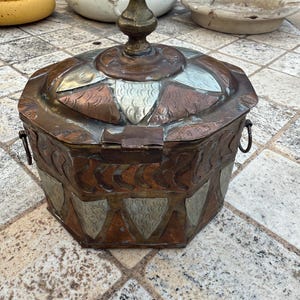 Vintage Marocco tea-box copper embossed hammered silver, brass. With official stamp on the bottom. Very old