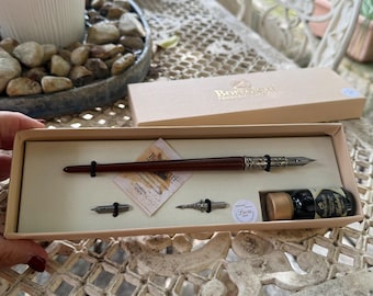 Set calligrafia Bortoletti, penna con pennini ed inchiostro in scatola mai usata
