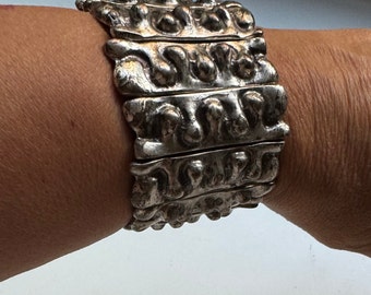 Pulsera elástica plateada de estilo bohemio grueso