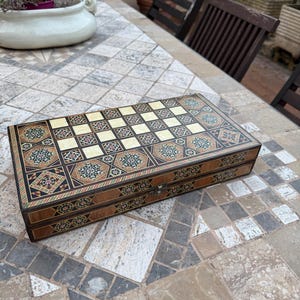 Scatola per Scacchi y Backgammon Siriana. Solo 28 pedine, sin pezzi scacchi