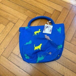 La favola continua borsa Vecchio modello con gatti in blue e bianco. Mai usata ancora con etichetta.