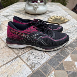 Used Asics Gel-Cumulus 19 T7B8N Women&#39;s 10 Running Shoes Black Pink Athletic Sneakers. Taglia 42 Europa