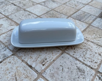 Piatto Burro Coperto Forma Allungata Porcellana Bianca Marani Porcelana fina.  18cmx10x5,5cm