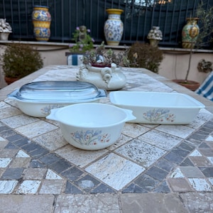 Cazuelas Pyrex Vintage Pyrex Inglaterra Azul Iris Ovaladas, Cuadradas, Redondas pequeñas