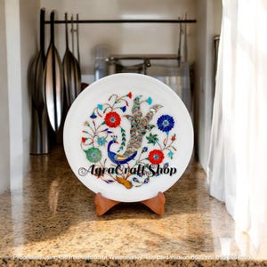 10&#39;&#39; Round White Marble Inlay Serving Plate Semi Precious Stone Inlay Floral Art Peacock Design Luxury Kitchen Accessory Table Interior Deco