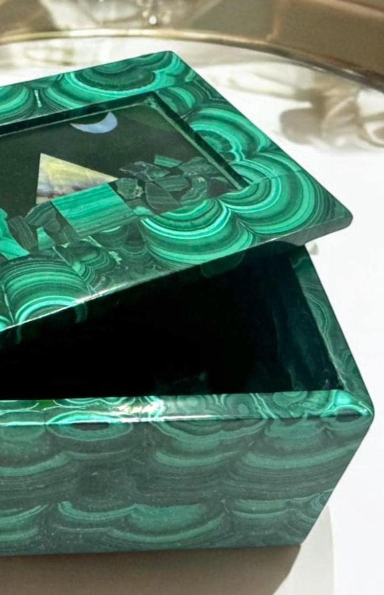 マラカイトストーンジュエリーボックス：花の象嵌模様の大理石製小物