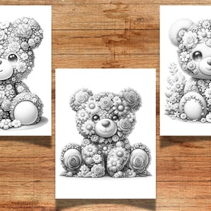 Puede incluir: Tres ilustraciones en blanco y negro de osos de peluche hechos completamente de flores. Cada oso est&aacute; sentado con las patas delante de &eacute;l. Los osos tienen ojos grandes y una expresi&oacute;n dulce.