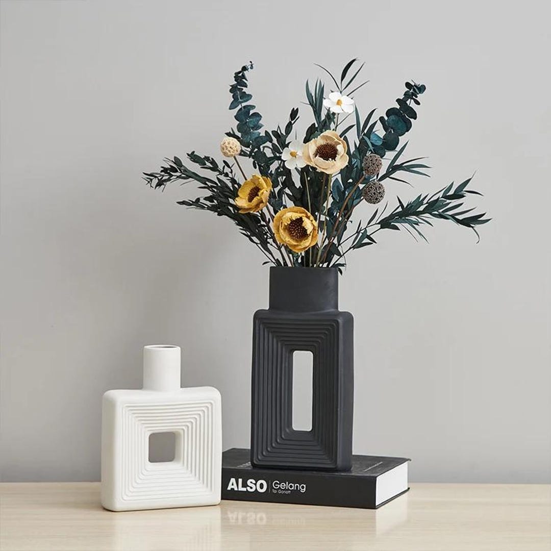ikea etageren 12 idées originales pour transformer des incontournables de chez VASE_RND