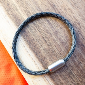 Gepersonaliseerde armband voor heren | Handschrift gegraveerd | armband cadeau voor papa | Geheime verborgen boodschap | Stoer en gedetailleerd