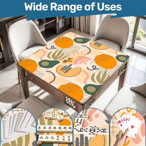 Puede incluir: Una mesa de madera con una superficie estampada colorida con frutas naranjas, formas de aguacate y dise&ntilde;os abstractos. La imagen incluye el texto "Wide Range of Uses" y muestra la versatilidad de la mesa con ejemplos de juegos de cartas, mahjong y domin&oacute;.