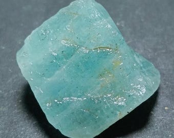 Natural Raw Aquamarine Crystal Gem