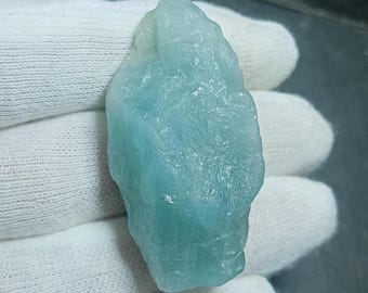 Raw Aquamarine Crystal Rough (30x47mm)