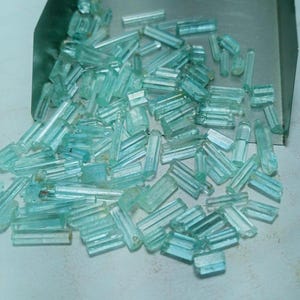 Aquamarine Rough Sticks: Transparent Crystal Lot (6-12mm, 10 Pcs.)