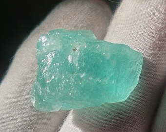 Raw Aquamarine Rough for Jewelry Pendant
