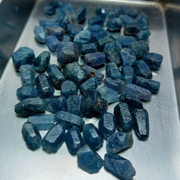 50 Pieces Blue Sapphire Rough, Blue Sapphire Rough, Blue Sapphire Gemstone, Sapphire Rough, September Birthstone, Sapphire Rough 6 to12mm.