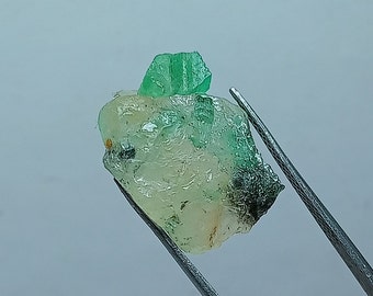 Colombian Emerald Rough, Raw Gemstone Emerald. Emerald Rough For Jewellery, Emerald Rough Pendant.