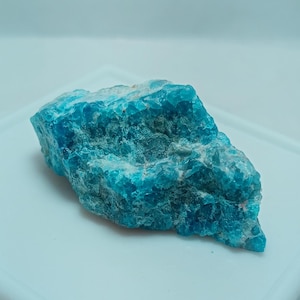 Turquesa en bruto, piedra turquesa cruda, turquesa azul en bruto, tamaño 20 x 43 mm.