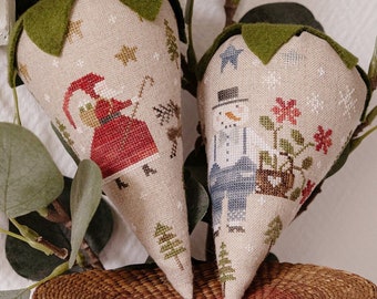 Christmas Strawberries Tralala Cross Stitch Chart PDF