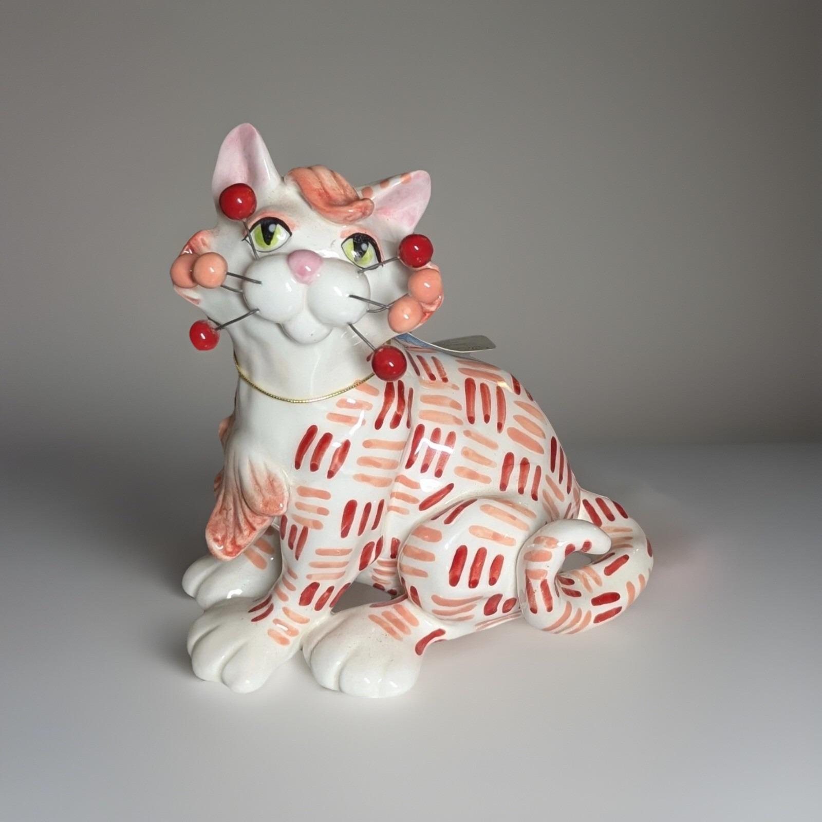 Amy Lacombe ハート柄 ネコ ぬいぐるみ 中古品 Amy Lacombe ハート柄 ネコ ぬいぐるみ 中古品 Amy Lacombe