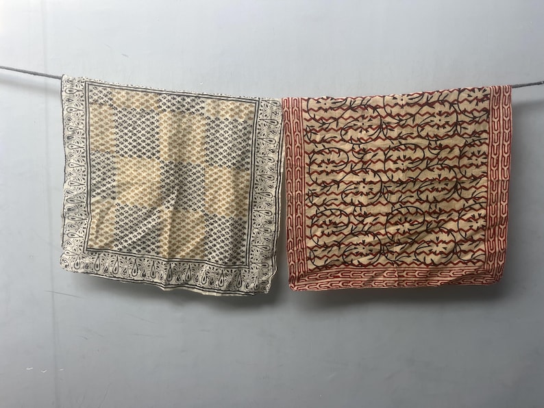 Handtryckt bomullsbandanaset, naturfärgad slips, ekologiska färger bild 2