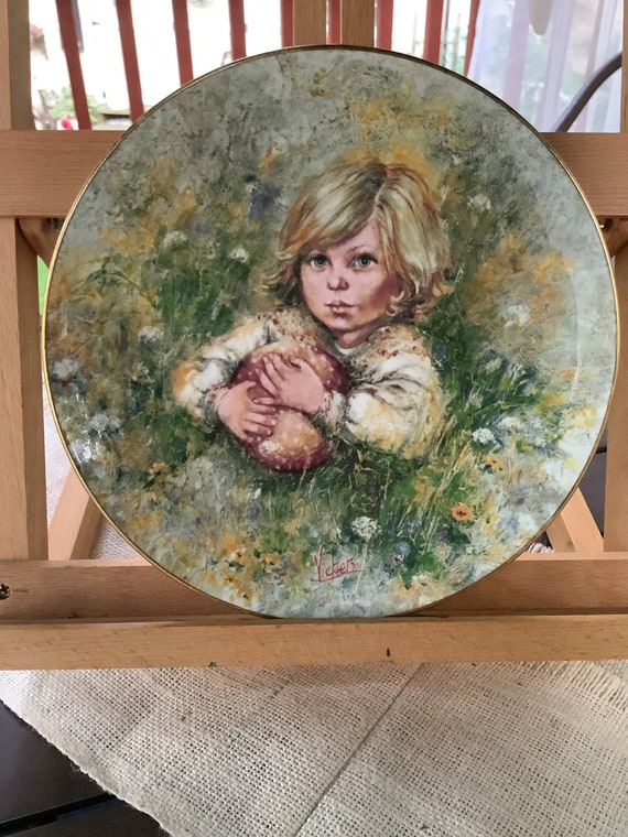 Vintage Wedgwood Bone China Plate “Innocence”/Collectible Plate