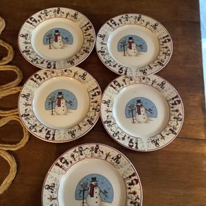 Vintage Christmas Salad/Dessert Plates Set of 4 Platesn Snowman Serenade ll/Collectable
