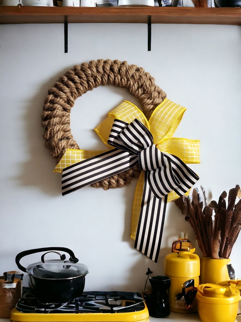 Nautical Jute Rope Wreath Wall Hanging Decorative Rope With Yellow Black Bow Minimalist Design Interior Wall Mini Door Wreath Door Craft image 2