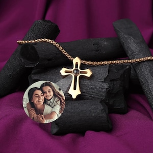 Photo Projection Cross Necklace, Personalized Picture Necklace for Men, Memorial Gift, Gift for Her, Mom Necklace, Gift for Friend