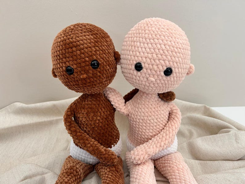 No Sew Crochet Doll Base Pattern – Amigurumi Raggy Doll 18 Inch with Chenille Yarn, Large Rag Doll Body (PDF Pattern English)