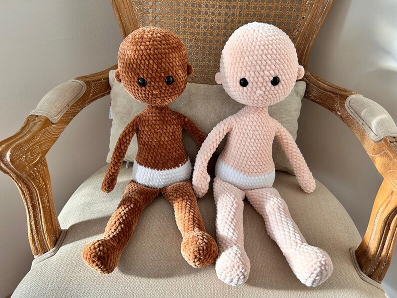 No Sew Crochet Doll Base Pattern – Amigurumi Raggy Doll 18 Inch with Chenille Yarn, Large Rag Doll Body (PDF Pattern English)