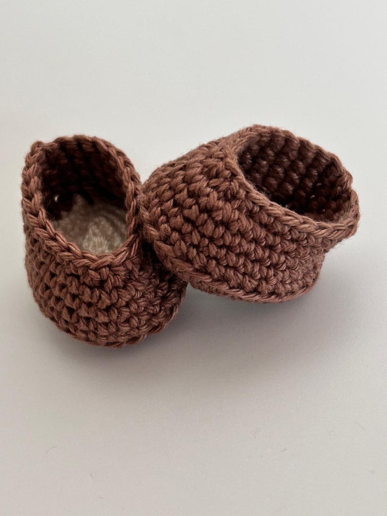 cute outfit crochet pattern English