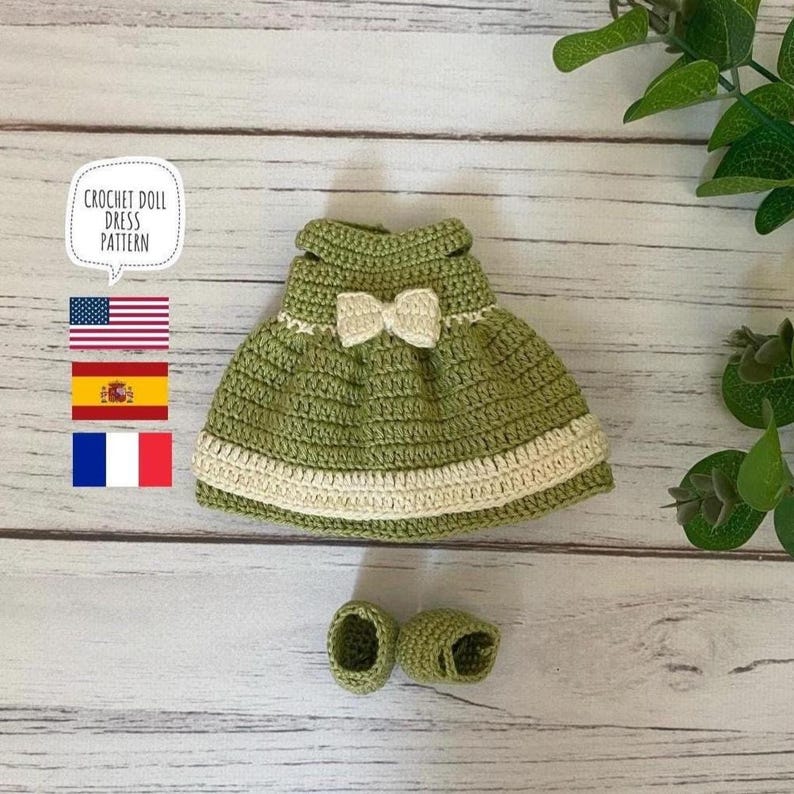 Crochet Doll Dress Pattern English, Spanish Tutorial, Crochet Doll Dress Pattern: Amigurumi Clothes for 10-12 Inch Dolls (PDF Pattern)