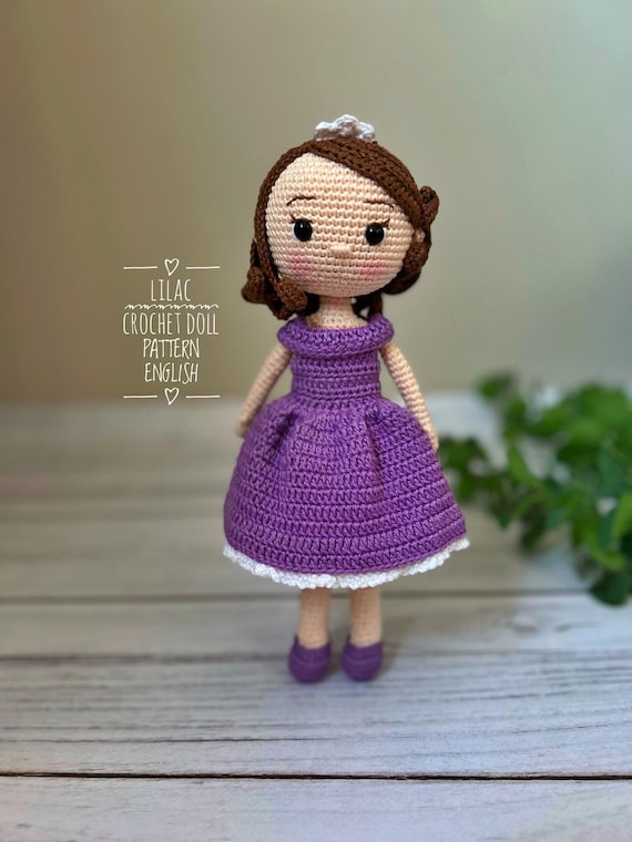 princess with purple dress and brown hair Disney Princess Wig Transformations: Rapunzel to Megara