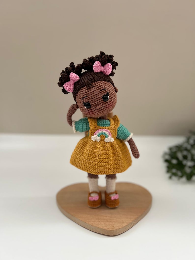 Puff hair crochet doll pattern