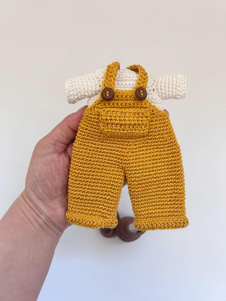 cute outfit crochet pattern