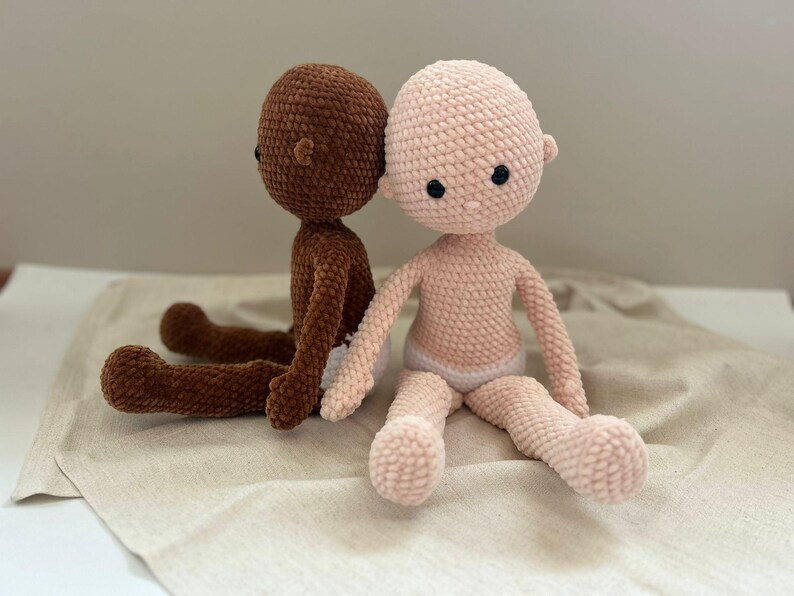 No Sew Crochet Doll Base Pattern – Amigurumi Raggy Doll 18 Inch with Chenille Yarn, Large Rag Doll Body (PDF Pattern English)