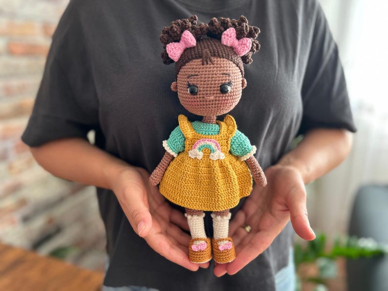 Afro puff hair crochet doll pattern