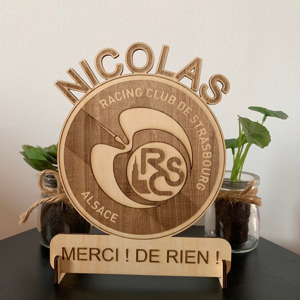 Cadre Racing Club de Strasbourg personnalisé, cadeau blason sportif, RCSA football