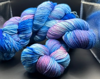 Summer Skies - Hand dyed - yarn - merino wool - hank - fingering weight - sock weight - crochet yarn - knitting yarn