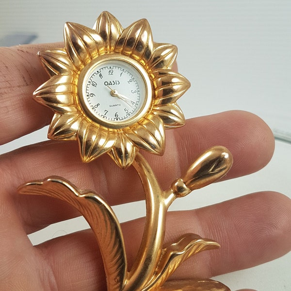 Vintage mini Table Clock, Collectible dollhouse clock,quartz flower clock gold clock miniature