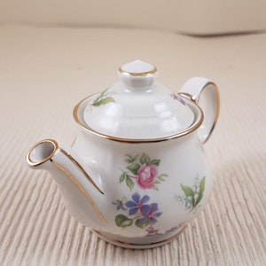 Vintage mini Sadler teapot floral design gold trimmed