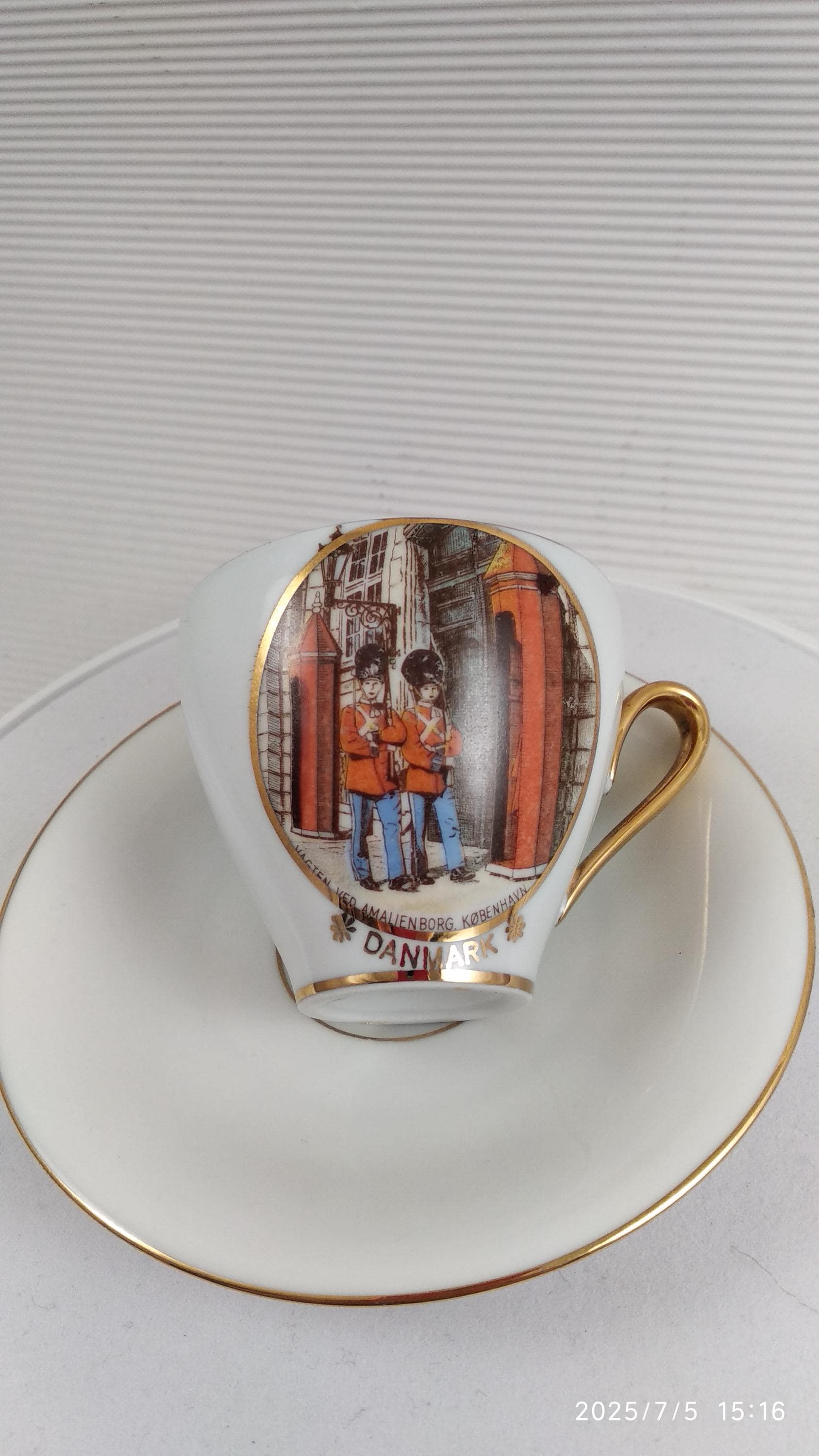Antique souvenir cup - Etsy 日本
