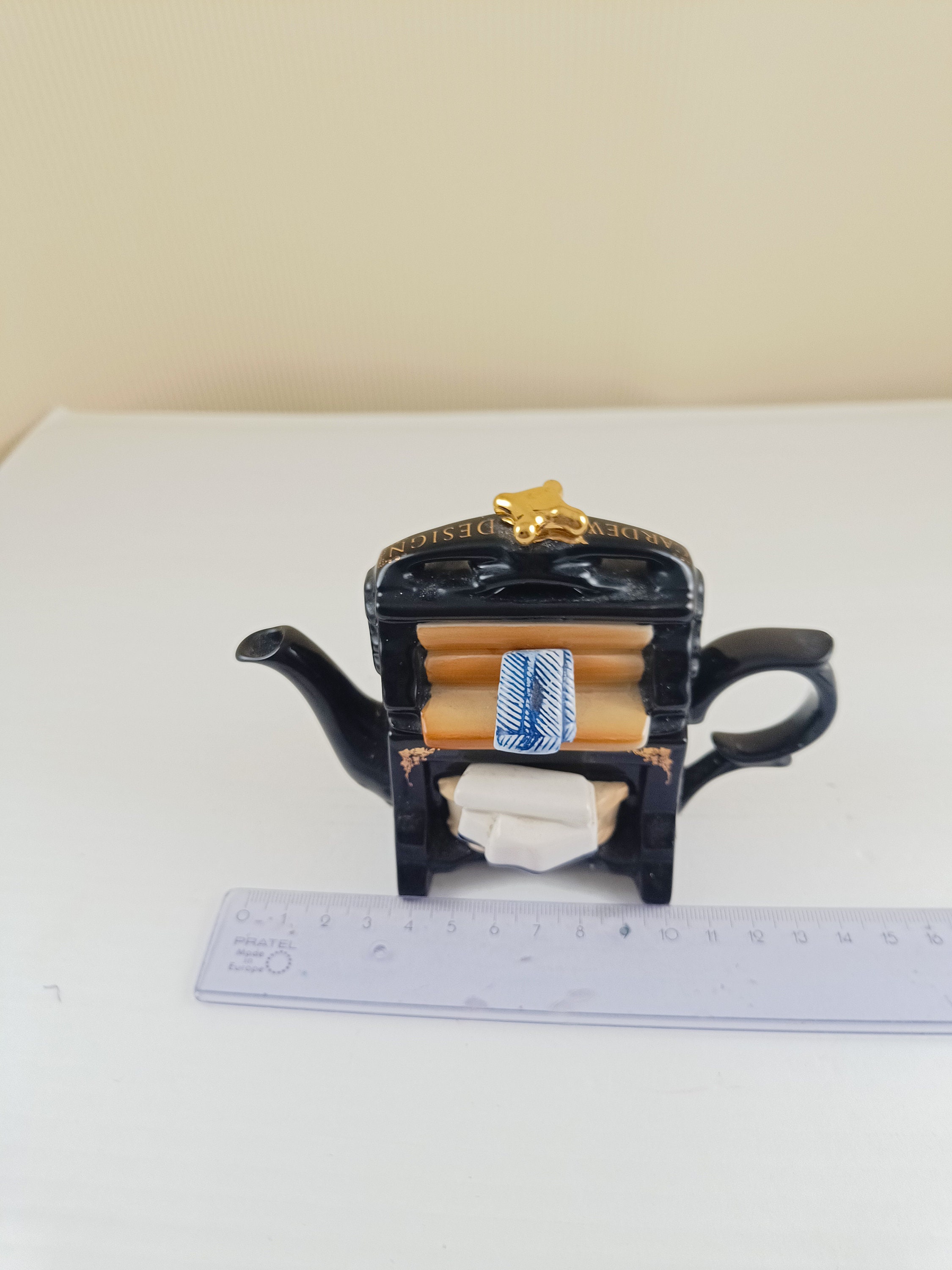 Vintage Miniature Paul Cardew Design Victorian Washing Mangle