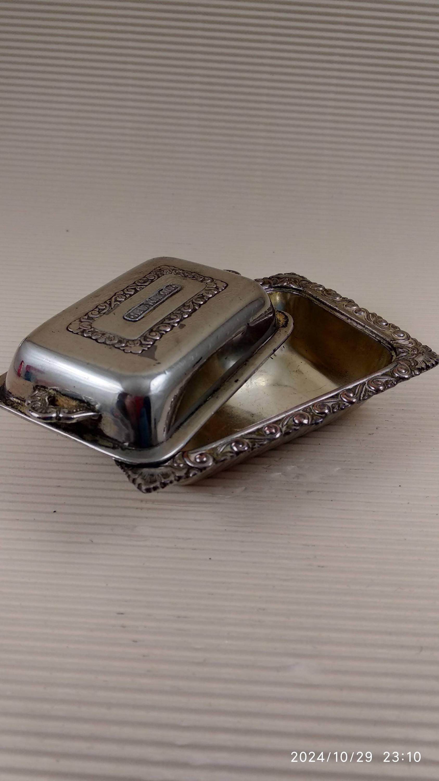 Vintage Silver Shell Butter Dish With Lid - Made in Occupied Japan