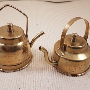 Vintage two mini brass kettles teapot dollhouse souvenir