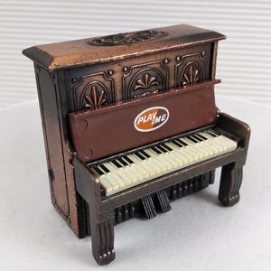 1970 Playme Pencil Sharpener, Desk Piano Pencil Sharpener, Spanish Pencil Sharpener, Antique Pencil Sharpener Collectible Pencil Sharpener